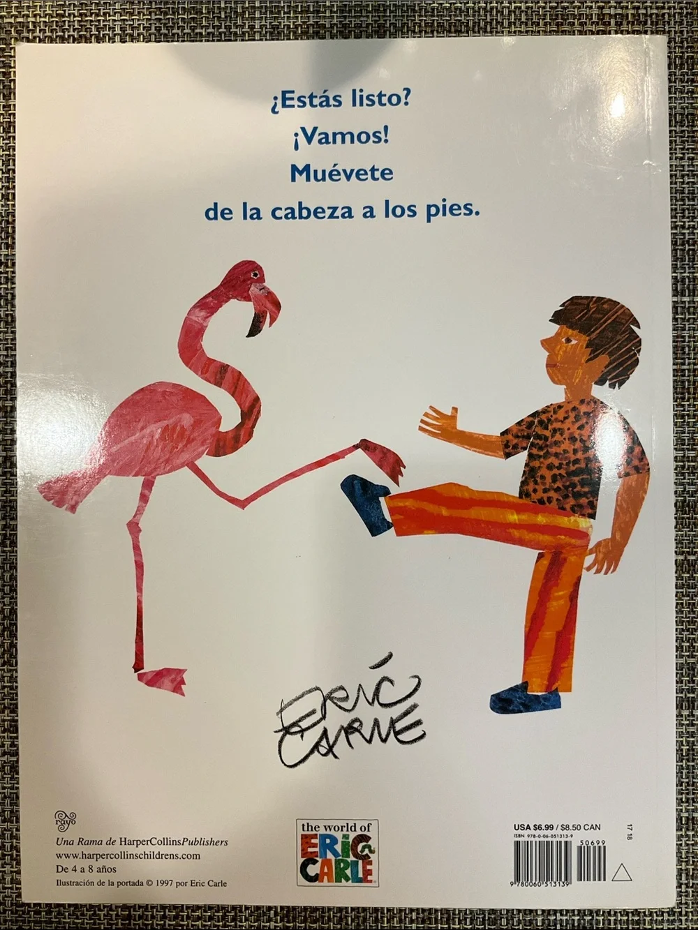 Eric Carle book - De la cabeza a los pies in Spanish NWT